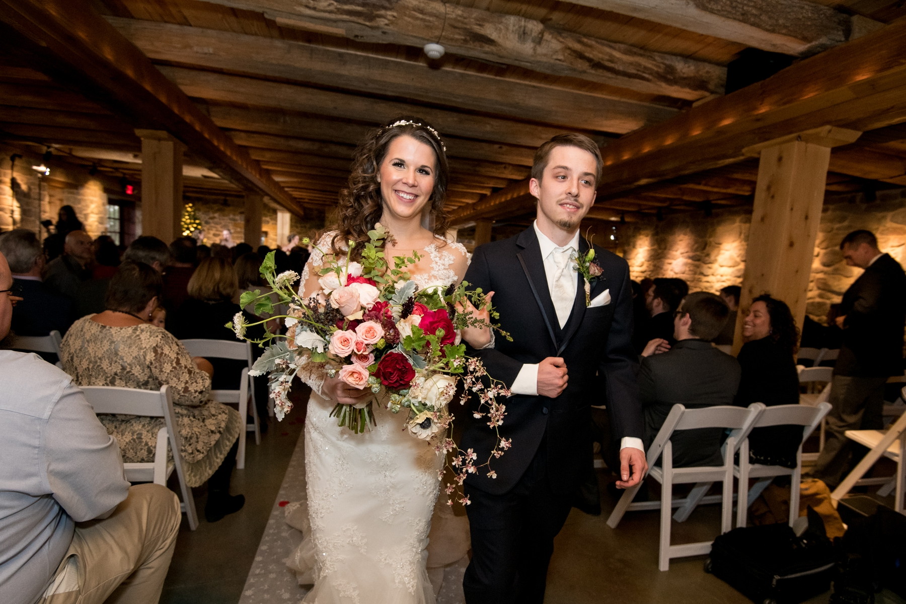 Harvest View Barn Hershey Farms Elizabethtown Pa wedding photography